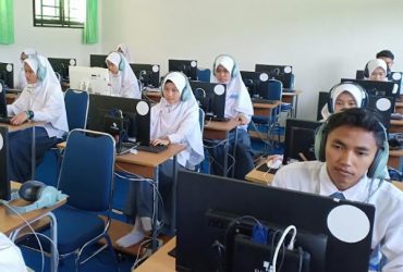 Media Pembelajaran Computer Based Instruction (CBI)